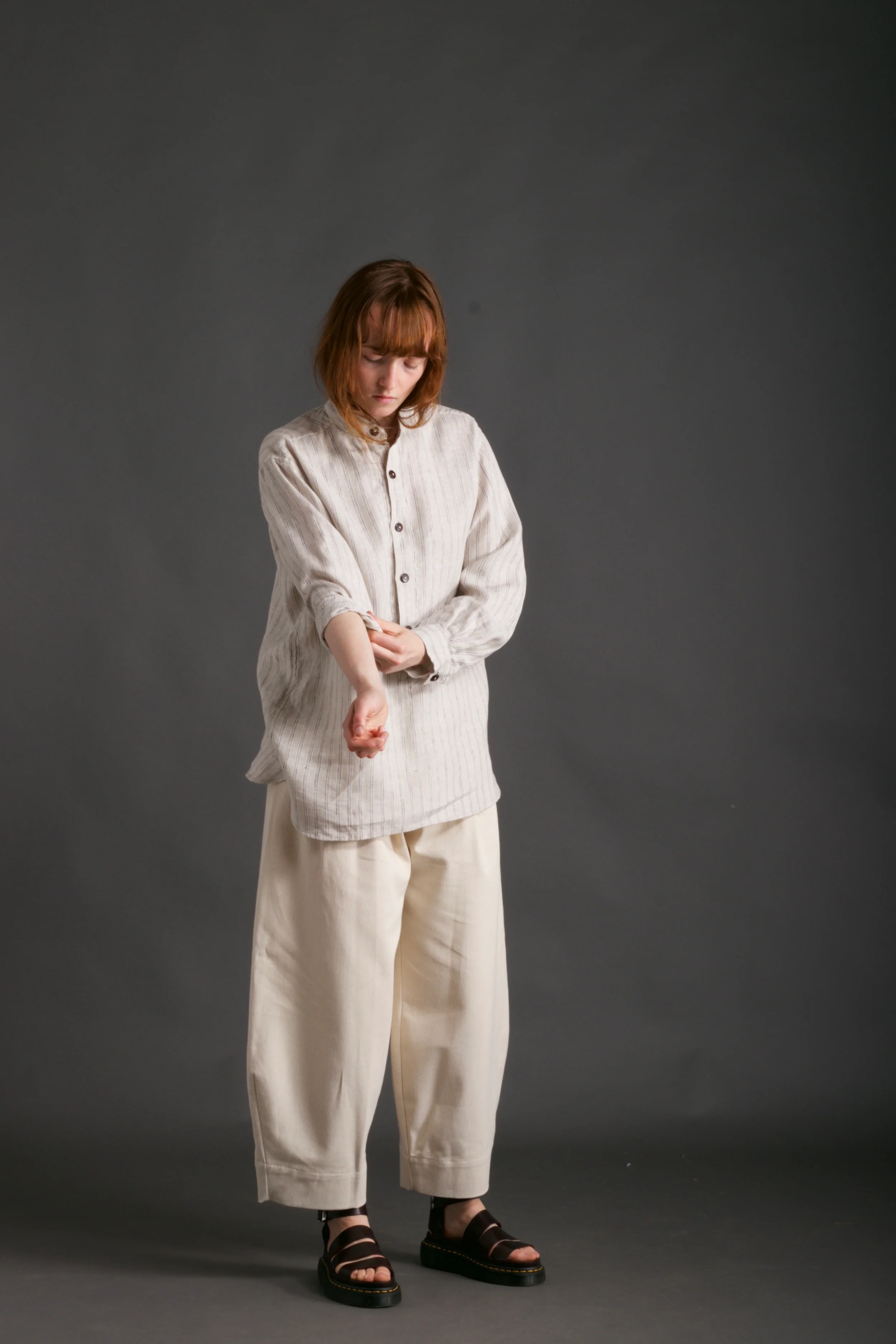 Collarless Irish Linen Shirt - Image 9