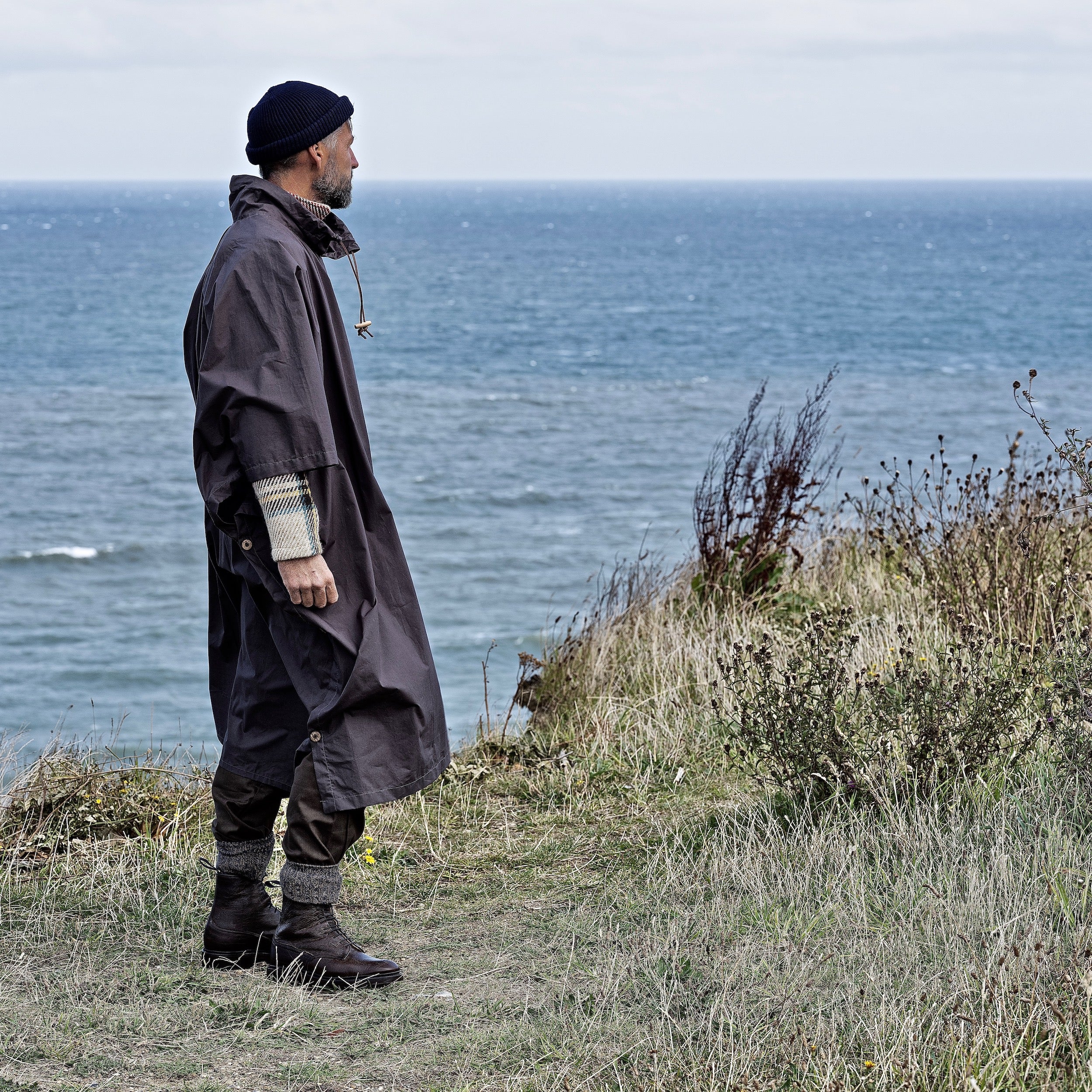 Long Rain Cape - Image 9