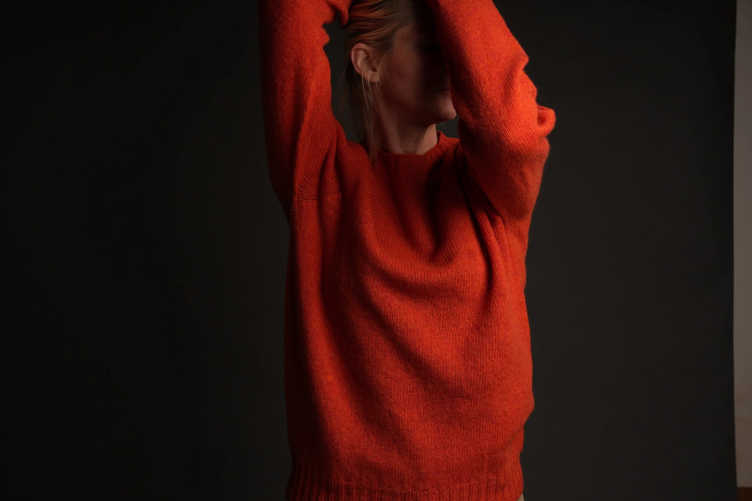 Shetland Lambswool Jumper in Tang - Image 10
