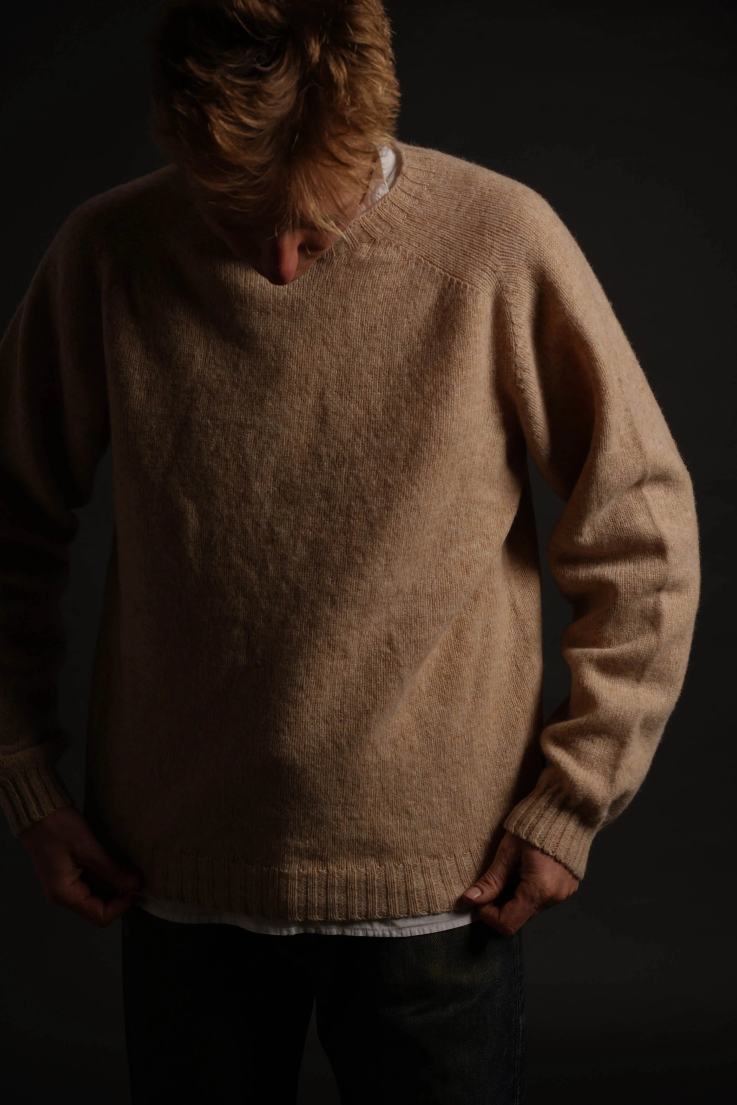 Shetland Lambswool Jumper in Calico - Image 9