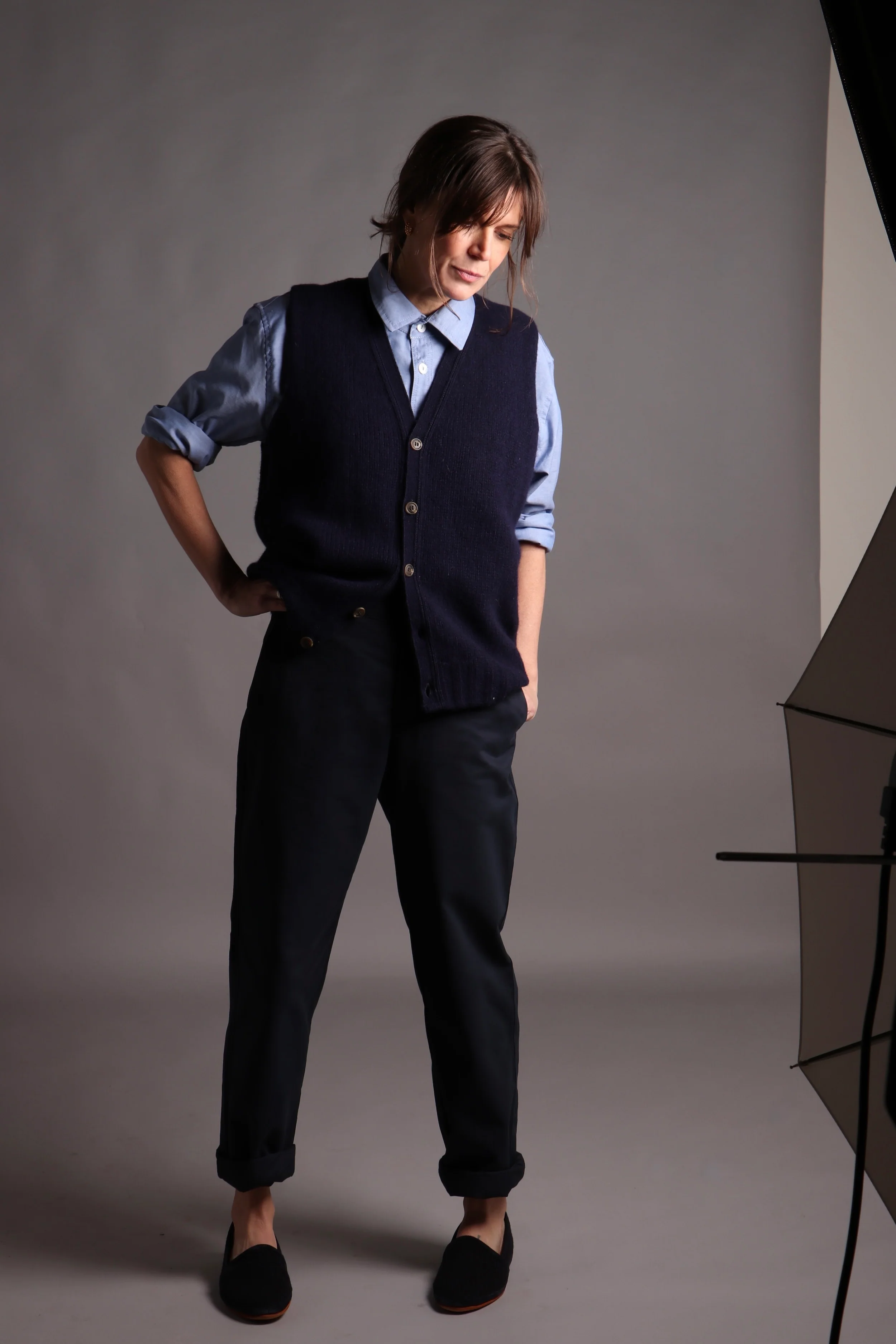 Sleeveless Cardigan Navy - Image 5